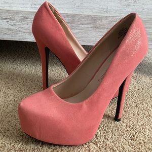 Size 6 coral platform heels